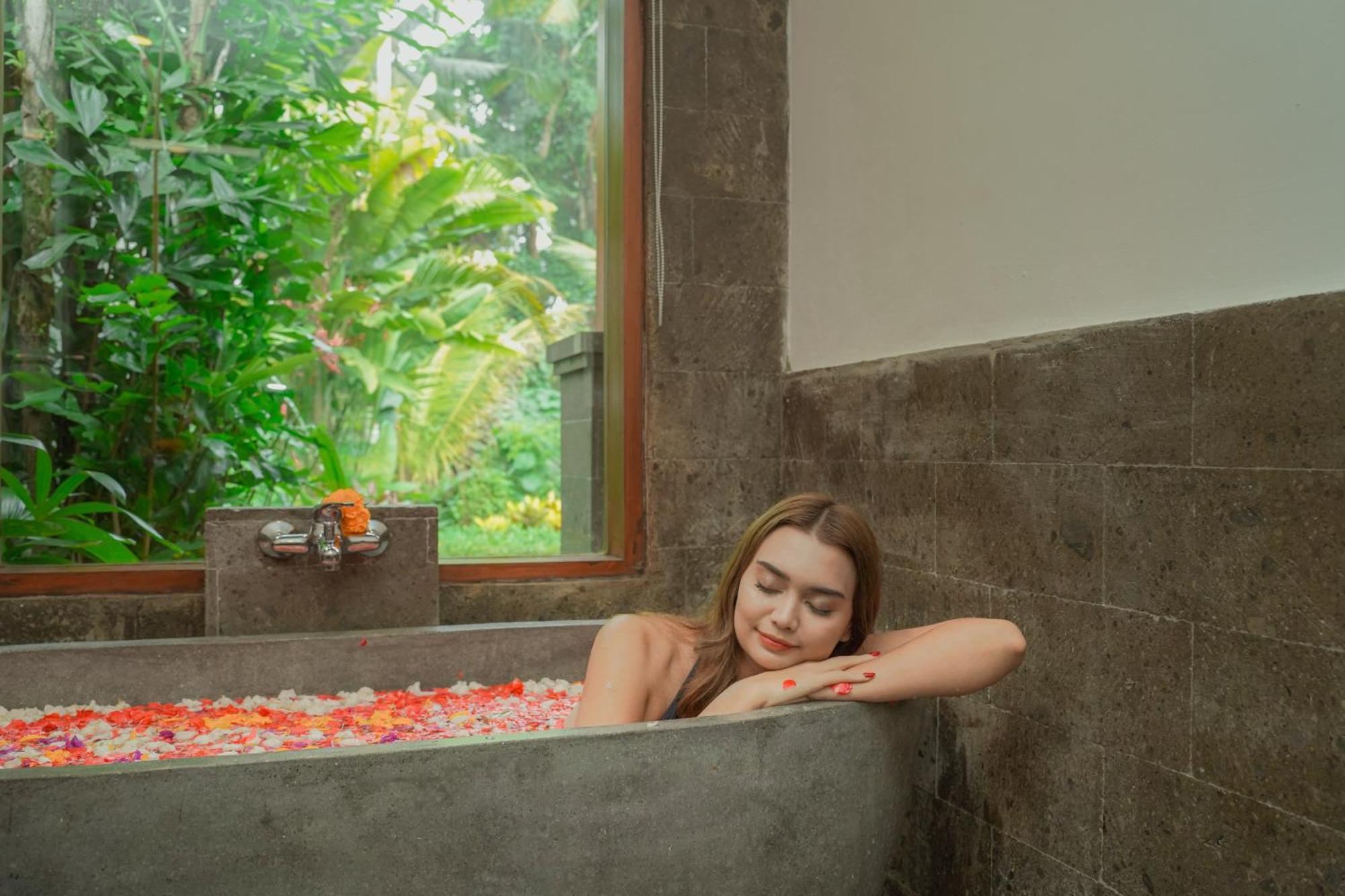 Poka Ubud Hidden Paradise & Spa By Eps Exterior photo
